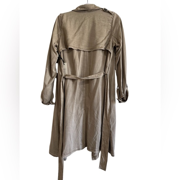 Forever 21 Trench Coat - Picture 2 of 4